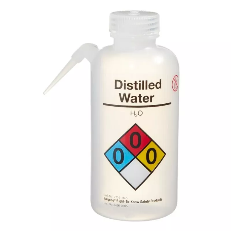 標示 Distilled Water 洗滌瓶